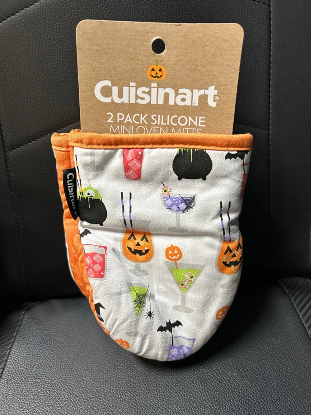 Cuisinart 2 pack of Halloween silicone mini oven mitts